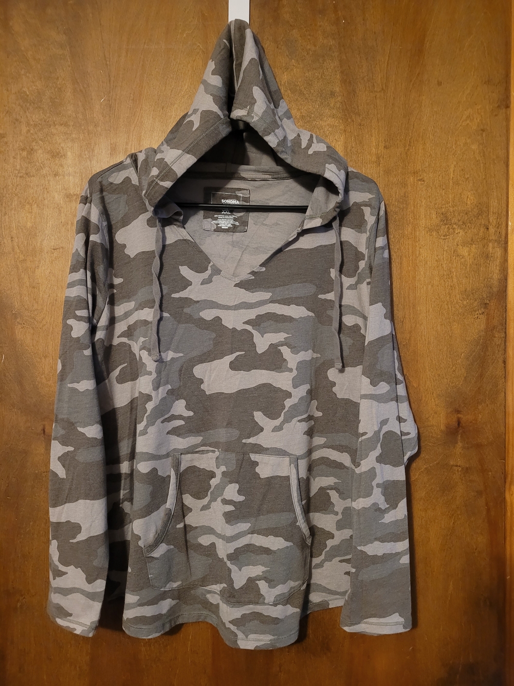 Sonoma Women's Green Camouflage Long-Sleeve Hooded Tee